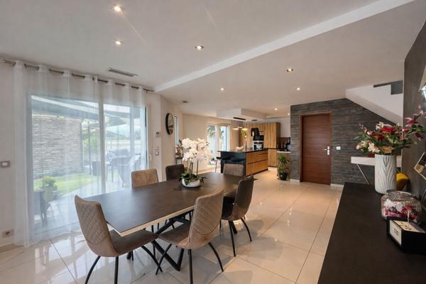 Villa 6 pièces avec piscine, jardin et garage à Elne