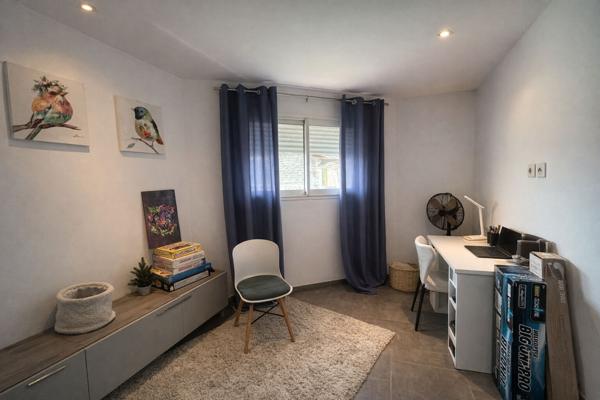 Villa 6 pièces avec piscine, jardin et garage à Elne
