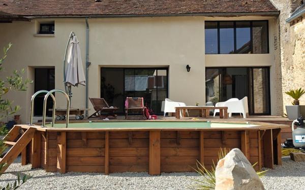 Maison à vendre    5 pièces •  Gallardon