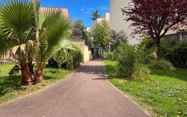 Appartement à vendre    1 pièce • 19 m2 Chilly-Mazarin