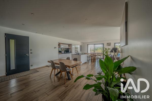 Maison (prestige) à vendre 5 pièces 149 m² Villeneuve-de-Berg