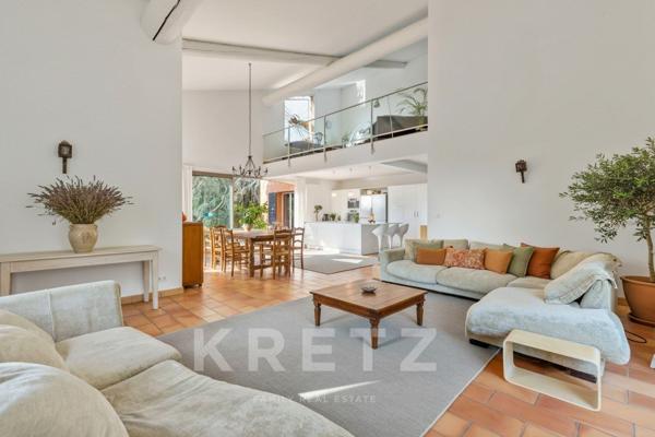 Maison d'architecte à Villeneuve de près de 290m2