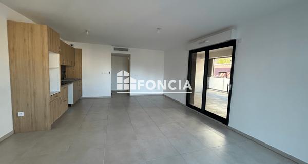 Location Appartement 3 pièces 68.19 m² - Marseille 13002