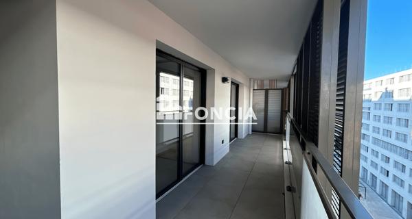 Location Appartement 3 pièces 68.19 m² - Marseille 13002