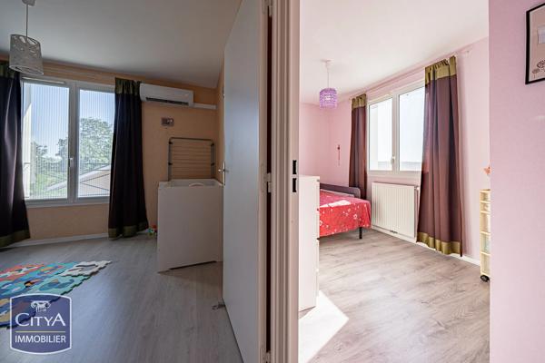 Appartement à vendre 3 pièces 54.16m² Pont-de-Chéruy (38230)