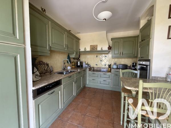 Maison à vendre 6 pièces 151 m² Aramon