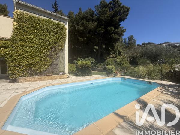 Maison à vendre 6 pièces 151 m² Aramon
