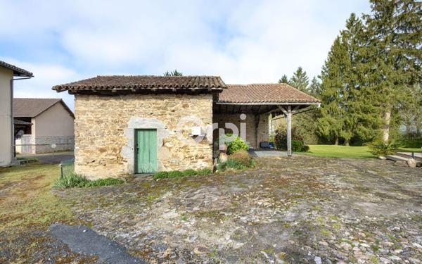 Maison à vendre    4 pièces • 85 m2 Cussac