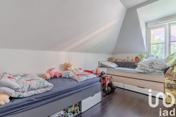 Appartement 3 pièces de 60 m² à Magny-le-Hongre (77700)