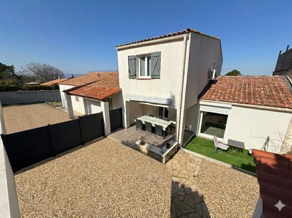 Maison 4 pièces de 86 m² à Trets avec extérieur et beau potentiel