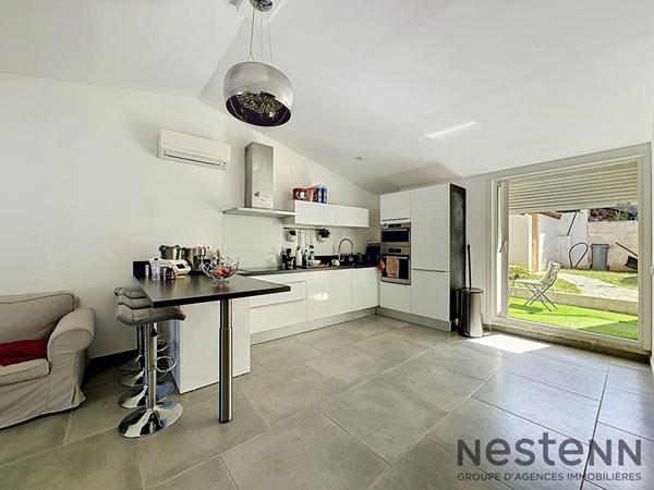 Maison 4 pièces de 86 m² à Trets avec extérieur et beau potentiel