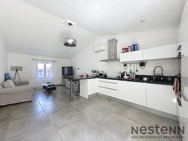 Maison 4 pièces de 86 m² à Trets avec extérieur et beau potentiel