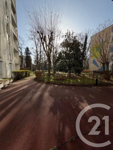 Appartement F6 à vendre  6 pièces - 95,51 m2 CERGY - 95