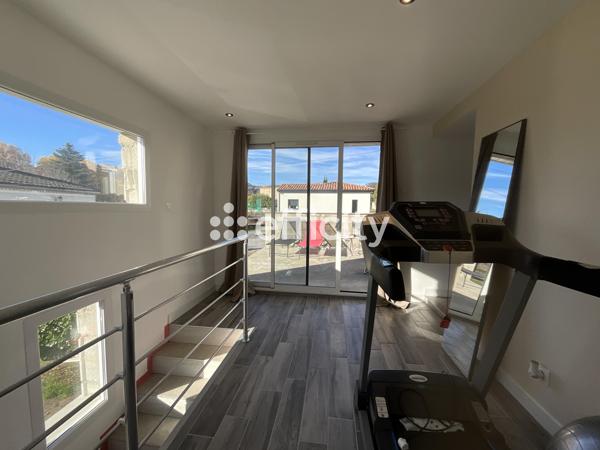 Maison 3 pièces - 98 m²