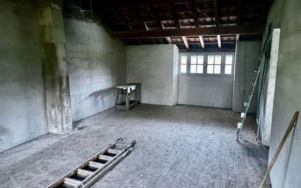 Maison à vendre    4 pièces •  Aixe-sur-Vienne