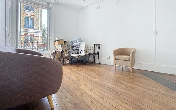 Appartement à vendre    3 pièces • 48 m2 Paris 20