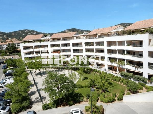 Location Appartement 3 pièces 65.53 m² - 83 RUE FRANCOIS REBOUL Hyeres Les Palmiers 83400
