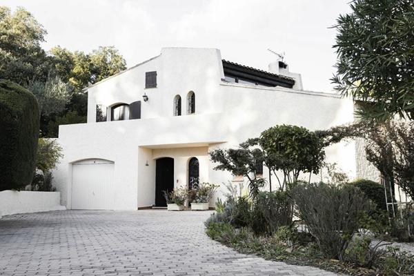 Maison à vendre    5 pièces •  Saint-Mandrier-sur-Mer