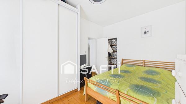 Maison de ville au coeur de la Pallice