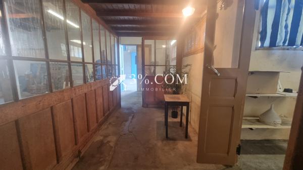 Propriete 15 pièce(s) 7 chambre(s) 200 m²