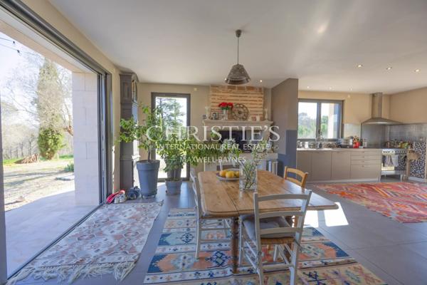 La ferme Woodland Valley View avec piscine et 11 hectares de terres de pâturage