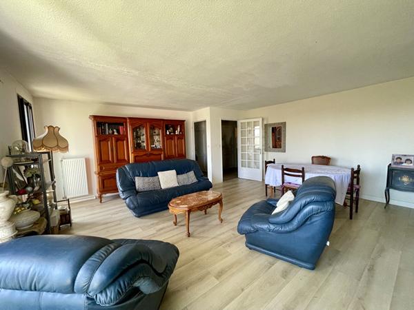 EXCLUSIVITE ANGLET - HARDOY - Appartement de Type 4 avec Garage, Anglet 64600