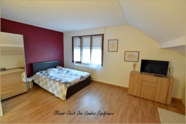 Maison à vendre 5 pièces ETUPES (25)
