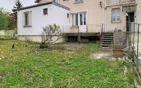 Maison à vendre    5 pièces • 87 m2 Sucy-en-Brie