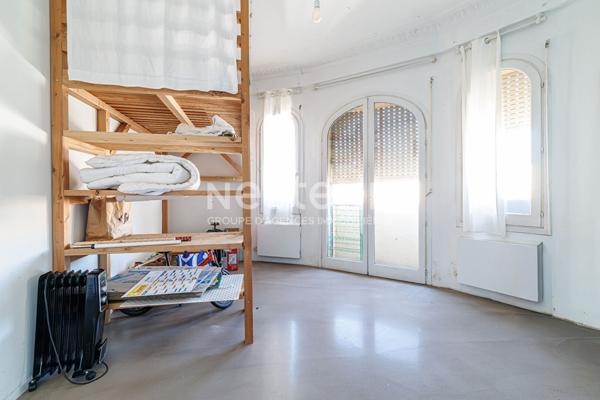 VENTE URGENTE 4 PIECES 100 M2  A 2 PAS DE LA COULEE VERTE - REPUBLIQUE