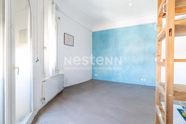 VENTE URGENTE 4 PIECES 100 M2  A 2 PAS DE LA COULEE VERTE - REPUBLIQUE