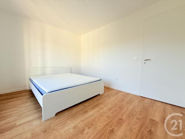 Appartement F3 à vendre  3 pièces - 64,70 m2 ST OUEN - 93