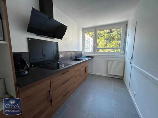 Appartement à louer 4 pièces 76.56m² Rive-de-Gier (42800)