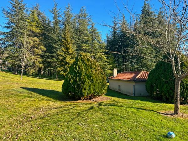 Dpt Gers (32) - près d'AUCH - à vendre maison avec appartement et piscine - 210 m2 - 4594 m2