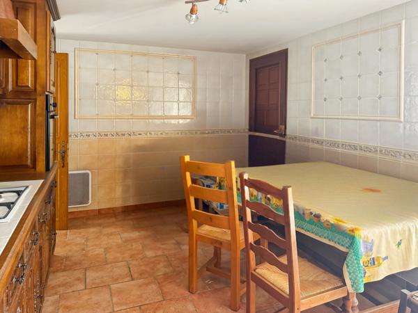 Dpt Gers (32) - près d'AUCH - à vendre maison avec appartement et piscine - 210 m2 - 4594 m2