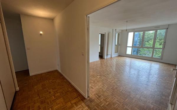 Appartement à louer    3 pièces •  Lyon 7