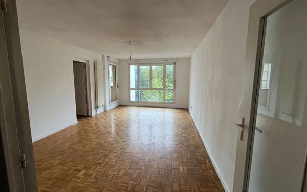 Appartement à louer    3 pièces •  Lyon 7