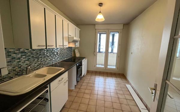 Appartement à louer    3 pièces •  Lyon 7