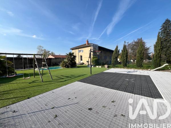 Maison à vendre 5 pièces 195 m² Mâcon