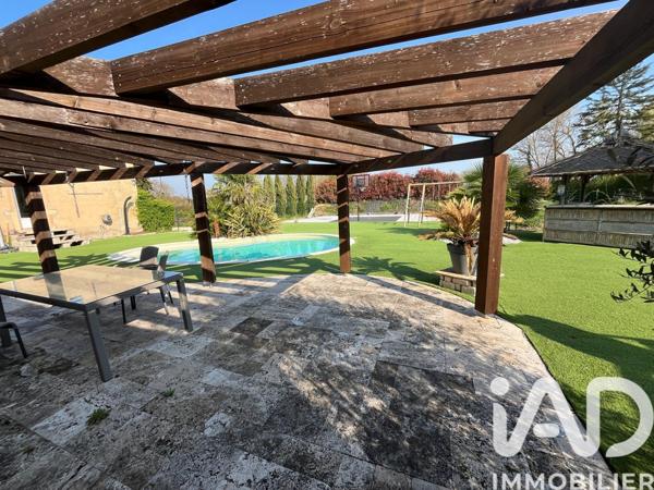 Maison à vendre 5 pièces 195 m² Mâcon