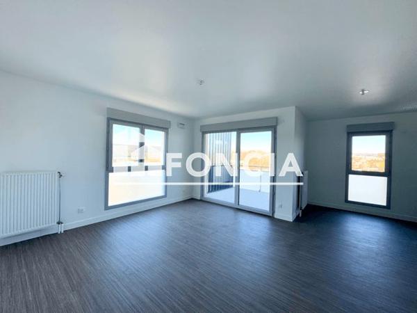 Location Appartement 3 pièces 63.23 m² - Elbeuf 76500