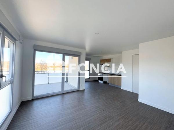 Location Appartement 3 pièces 63.23 m² - Elbeuf 76500