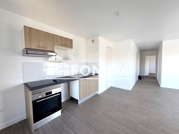 Location Appartement 3 pièces 63.23 m² - Elbeuf 76500