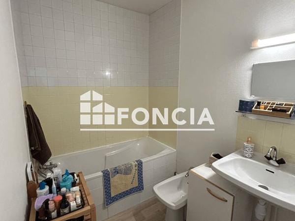 Location Appartement 2 pièces 45.4 m² - 2 RUE DE LA SAIGNE RESIDENCE LES MOULINS DE LA SAIGNE Chamalieres 63400