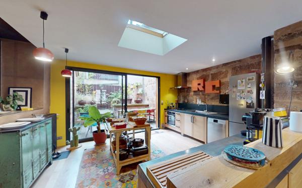 Maison à vendre    7 pièces •  Marcillac-Vallon