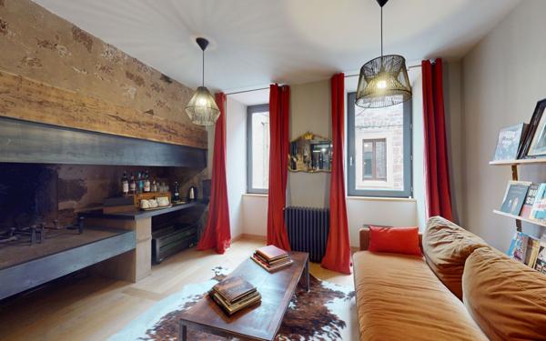 Maison à vendre    7 pièces •  Marcillac-Vallon