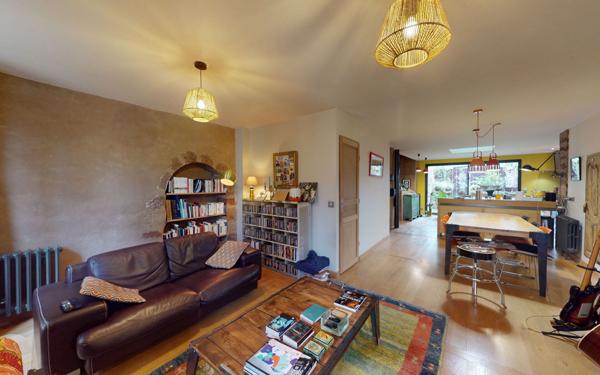 Maison à vendre    7 pièces •  Marcillac-Vallon