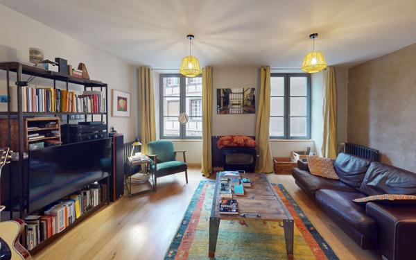 Maison à vendre    7 pièces •  Marcillac-Vallon