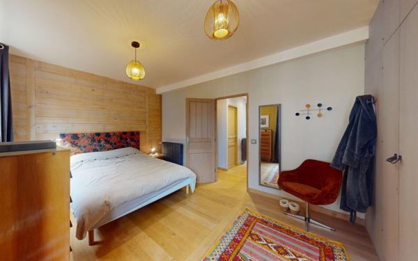 Maison à vendre    7 pièces •  Marcillac-Vallon