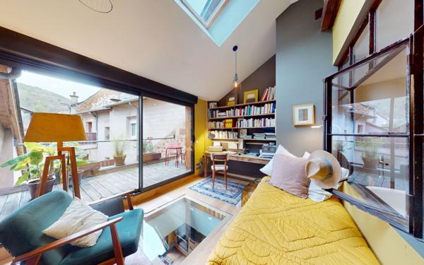 Maison à vendre    7 pièces •  Marcillac-Vallon