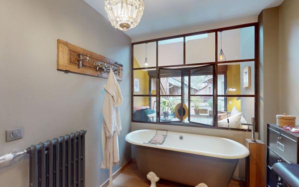 Maison à vendre    7 pièces •  Marcillac-Vallon